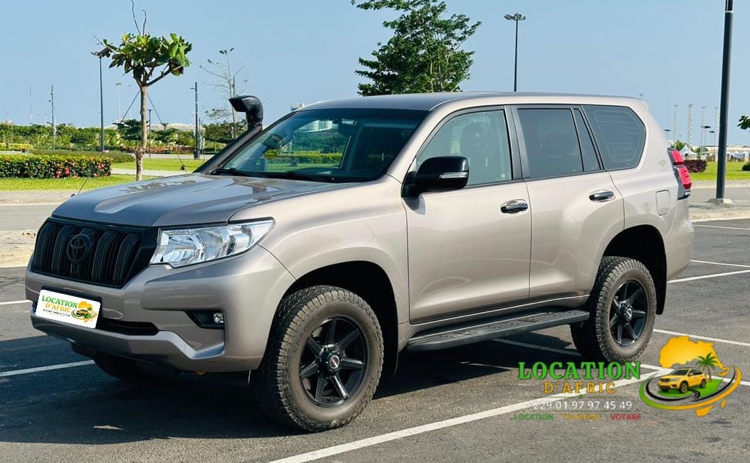 Toyota Land Cruiser Prado Beige